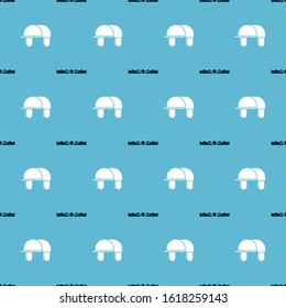 Set Trap hunting and Hunter hat on seamless pattern. Vector
