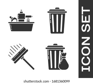 Set Trash lata y bolsa de basura , Botellas de plástico para líquido lavavajillas líquido, Cuero, pañuelo, limpiaparabrisas y Basura icono. Vector