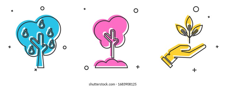 Coloque el árbol con peras, el árbol en el suelo y la planta en la mano del icono de protección medioambiental. Vector