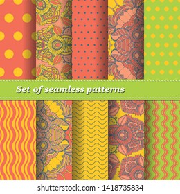Set of Trendy Seamless Floral Pattern. Summer exotic ornament with tropical leaves.Vector illustration. EPS10