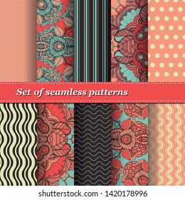 Set of Trendy Seamless Floral Pattern. Summer exotic ornament with tropical leaves.Vector illustration. EPS10