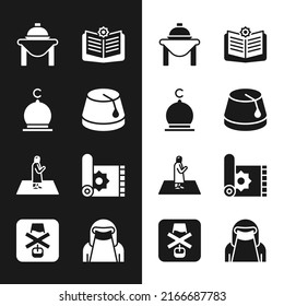 Sombrero turco, mezquita musulmana, comida de mesa, libro sagrado del Corán, el hombre reza, alfombra tradicional, mujer con nicab y icono sin alcohol. Vector