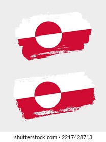 Conjunto de dos banderas pintadas con pincel creativo del país de Groenlandia con un fondo sólido