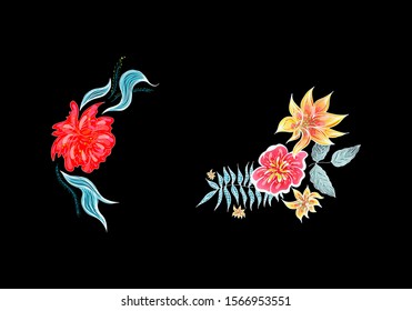 Set of two summer colorful tropical flowers. Floral botanical flower set isolated on white background. Hand drawn vector collection. Botanical Hawaii nature. Tropical palm icon. Hawaiian illustration