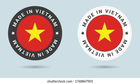 Satz von zwei vietnamesischen Aufklebern. Hergestellt in Vietnam. Einfache Symbole mit Flaggen.