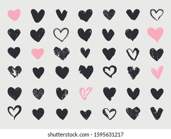 Set of Valentine's hand drawn hearts. Doodles hearts. 