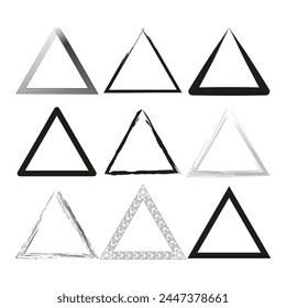 Conjunto de variadas Formas triangulares en blanco y negro. Colección de diversidad geométrica. Siluetas triangulares simples. Ilustración vectorial. EPS 10.