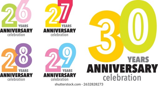 conjunto de várias cores número 26 27 28 29 30 com palavras ANIVERSÁRIO de anos celebração na parte inferior em fundo preto.