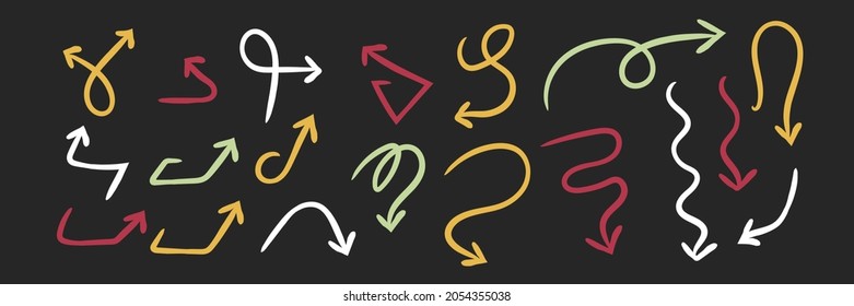 Conjunto de flechas vectoriales curvadas dibujadas a mano. Esbozar el estilo del doodle. Colección de punteros.