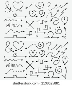 Satz von Vektorgrafiken, handgezeichnet, doodle Pfeile. Kollektion von wirbelnden, herzförmigen und anderen Pfeilen.