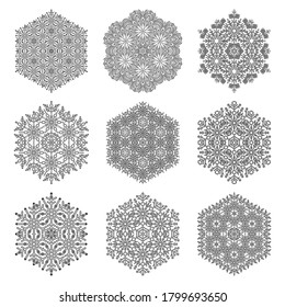 Conjunto de copos de nieve vectoriales. Ornamentos de invierno en blanco y negro. Colección de copos de nieve. Copos de nieve para fondos y diseños