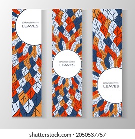 Conjunto de banners verticales para publicidad, invitaciones, sitios de internet a partir de hojas coloridas. Fondo de otoño para las ventas. Diseño plano geométrico. Coloca tu texto. Ilustración del vector