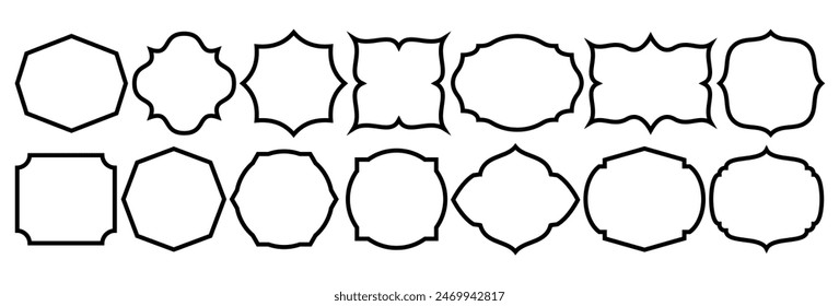 Conjunto de colecciones de forma de etiqueta vintage y distintivos. Ilustración vectorial. Plantilla negra para parche, insignias, superposición.	