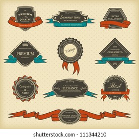 Conjunto de etiquetas antiguas con cintas