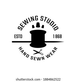 Set of vintage tailor labels  emblems and designed elements. tailor shop theme vector