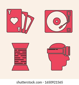 Establecer lentes de realidad virtual, Jugar carta con símbolo de corazón, jugador de vinilo con un disco de vinilo y hilo de coser en icono de bobina. Vector