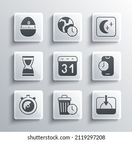 Set Waste of time, Sunset, Alarm clock app mobile, Calendar, Stopwatch, Old hourglass, Kitchen timer and Moon and stars icon. Vector