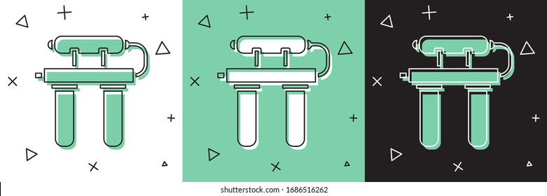 Ajuste el icono de filtro de agua aislado en fondo blanco y verde y negro. Sistema de filtración de agua. Sistema de osmosis inversa. Ilustración vectorial