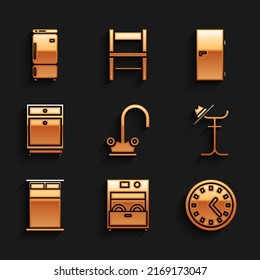 Set Water tap, Kitchen lavavajillas, Clock, Coat stand, Big bed, Muebles nightstand, Puerta cerrada e ícono de Refrigerador. Vector