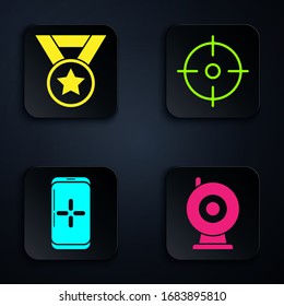 Permite ajustar la cámara web, Medalla, Smartphone y jugar en juegos y deportes Target. Botón cuadrado negro. Vector