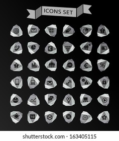 Set of web polygonal icon