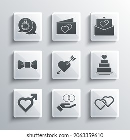 Anillos de matrimonio, dos corazones vinculados, torta con corazón, amarre y flecha, género masculino, corbata de vaca, compromiso de diamantes e icono de tarjeta de saludo. Vector
