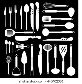 Conjunto de ícones de utensílios de cozinha brancos (skimmer, concha, concha pequena, colher de drenagem, fatia e outros) 