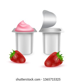 Set of White matte plastic pots for yogurt, cream, dessert or jam. Photorealistic packaging mockup template. yogurt cream with fresh strawberry isolated on white background, Vector EPS 10