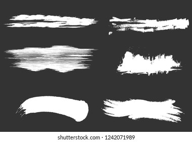 Set of white paint, ink brush strokes. brush strokes isolated on background.vector brush strokes collection