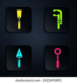 Set Schraubenschlüssel, Putty-Messer, Trowel und Clamp-Werkzeug. Schwarze Quadrat-Taste. Vektorgrafik