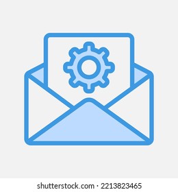 Icono de configuración en azul sobre el correo electrónico, usar para presentación de aplicaciones móviles del sitio web