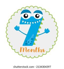 De siete meses de edad - tarjeta de bebé hito. Diseño lindo con una pequeña ilustración azul de monstruo.