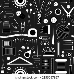 Costura de accesorios y suministros esenciales en contorno. Kit de artesanías de afición y herramientas para alcantarillado en fondo blanco y negro para impresiones, textiles y diseños de tejidos.
