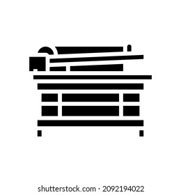 shaker table glyph icon vector. shaker table sign. isolated contour symbol black illustration