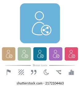 Compartir los datos del usuario esbozan iconos planos blancos en los fondos cuadrados redondeados de color. 6 iconos de bonificación incluidos