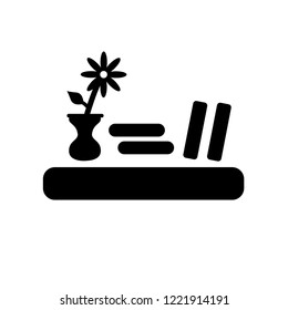 Shelf icon. Trendy Shelf logo concept on white background from Furniture and Household collection. Suitable for use on web apps, mobile apps and print media.