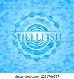 Muschelrealistisches Himmelsblau-Mosaikemblem. 