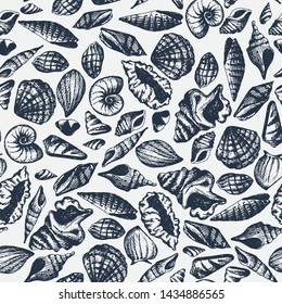 Sheshells seamless pattern, sea backdrop