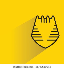ícone de símbolo de emblema de escudo com fundo amarelo-sombra