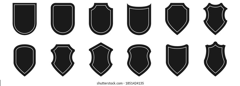 Colección de emblemas Escudo sobre fondo blanco. Símbolo de seguridad heráldico aislado. Pictograma de protección en negro. Icono de privacidad de estilo medieval. Ilustración vectorial. EPS 10
