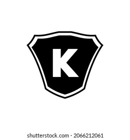 Plantilla de logotipo K de la letra del emblema Escudo. Logo del escudo de la letra K, portador K de la letra monograma premium para identidad de club, fundación e empresa