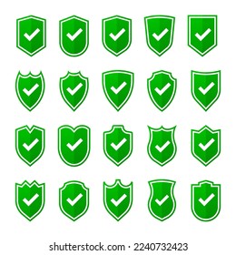 Juego de iconos de protección verde. Formas de escudo diferentes. Marcas protectoras aceptadas. Signo de seguridad. Proteger símbolo. Logotipos de privacidad. Ilustración vectorial.