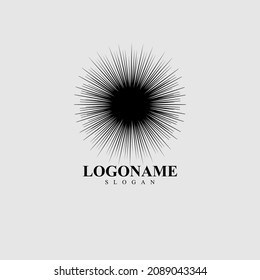 Shining Sun Logo Konzept. Logo des Sonnenscheins