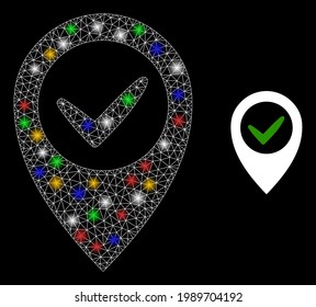 Ein glänzendes Netz mit leuchtenden Punkten. Illuminierte Vektormaschen, die aus dem Symbol am rechten Platz hergestellt wurden. Funkelkonstellation auf schwarzem Hintergrund.