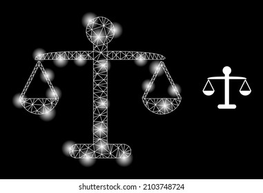 Brillante red de equilibrio de peso de la balanza icono web con puntos mágicos. Constelación iluminada creada con el icono del vector de balance de peso. Balanza de peso poligonal de la cadena de constelación, sobre fondo negro.