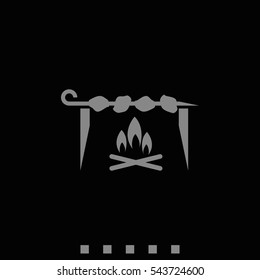 Shish kebab on skewer icon.
