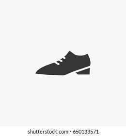 Shoe icon illustration isolated vector sign symbol
