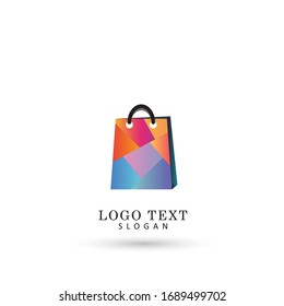 Bolsa de compras, logotipo comercial en línea y minorista. Plantilla de vectores de símbolos e iconos.