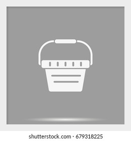 Shopping basket icon.