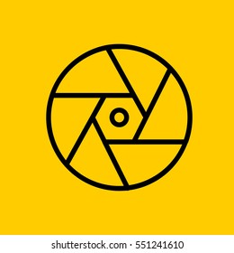 shutter icon. isolated sign symbol